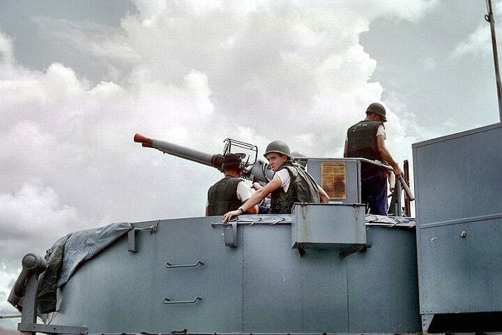 a 40mm twin gun mount on Garrett County, one of the Task Force-116 LSTs